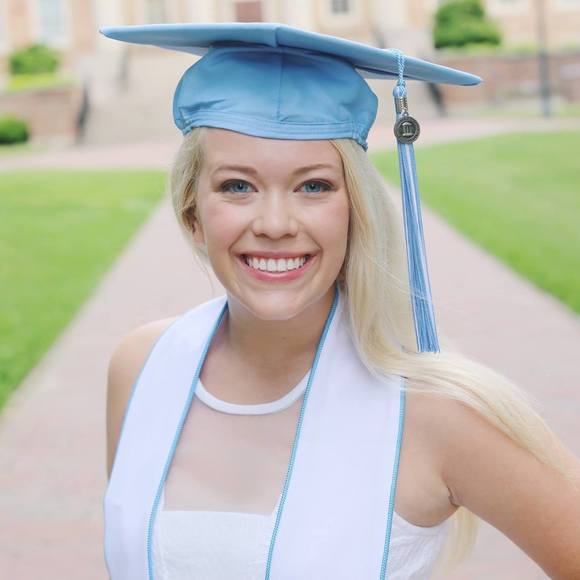 Meet your Posher, Katherine - Picture 1 of 1